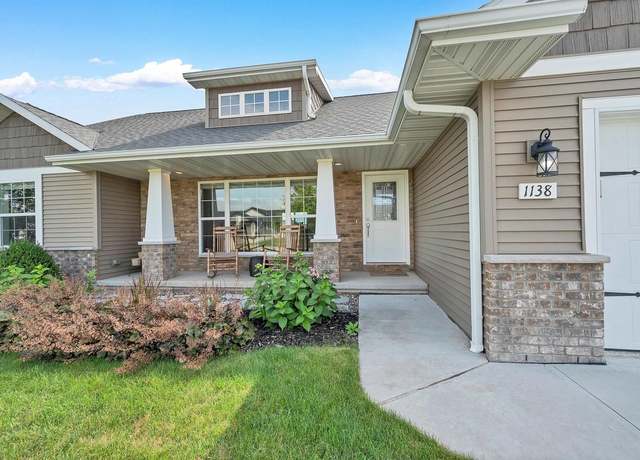 Property at 1138 Applewood Dr, De Pere, WI 54115, 4 beds, 3.5 baths