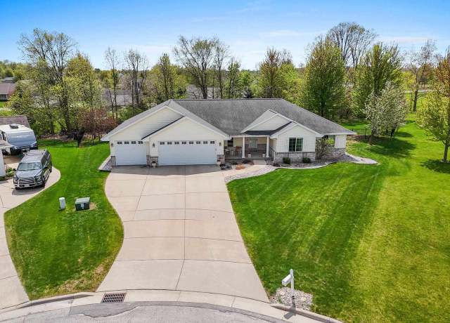 Property at 2074 Sandy Springs Rd, De Pere, WI 54115, 3 beds, 3.5 baths