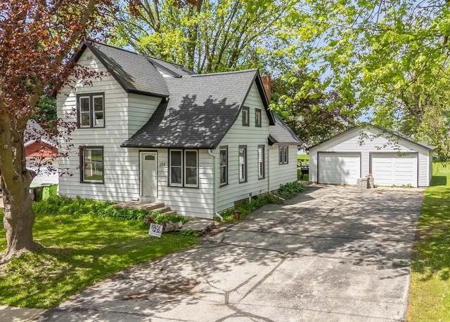 Property at 102 Elm St, Fair Water, WI 53931, 2 beds, 1 bath
