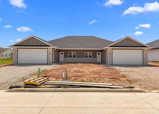 Property at 409 Founders Way, Little Chute, WI 54140, 6 beds, 4 baths