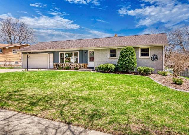 Property at 651 Sunnycrest St, Green Bay, WI 54302, 3 beds, 2 baths