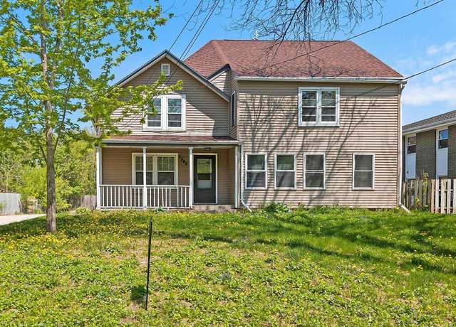 Property at 2548 Shawano Ave, Green Bay, WI 54313, 6 beds, 2 baths
