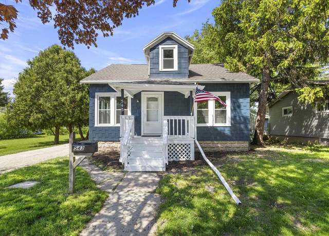 Property at 543 Maine Ave, North Fond Du Lac, WI 54937, 4 beds, 1 bath