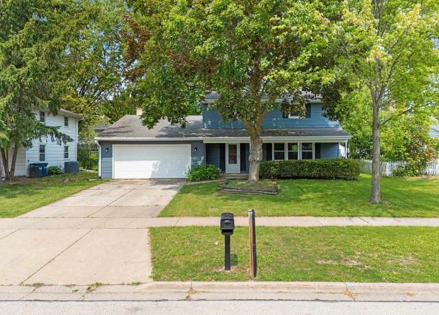Property at 3712 Libal St, Green Bay, WI 54301, 4 beds, 1.5 baths