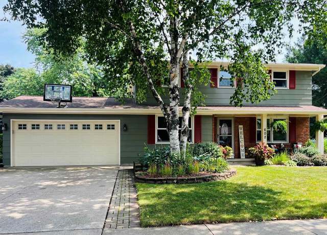 Property at 602 S Westfield St, Oshkosh, WI 54902, 4 beds, 1.5 baths