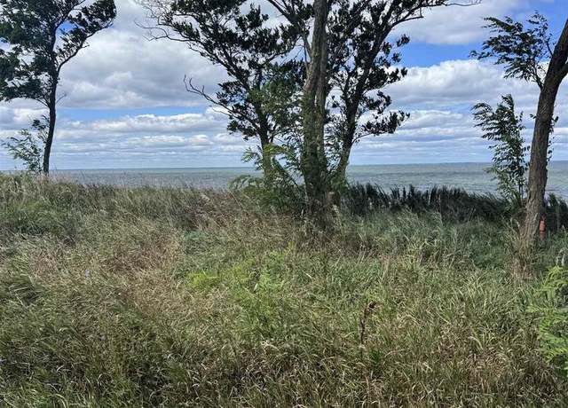 Property at Debroux, Sturgeon Bay, WI 54235