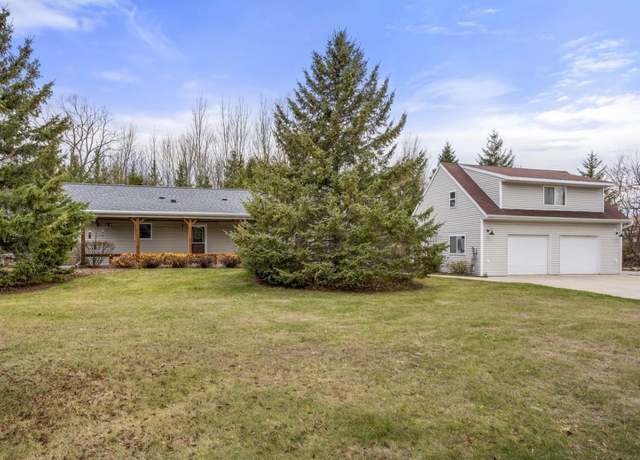 Property at 3627 Zirbel Rd, Sturgeon Bay, WI 54235, 3 beds, 2 baths
