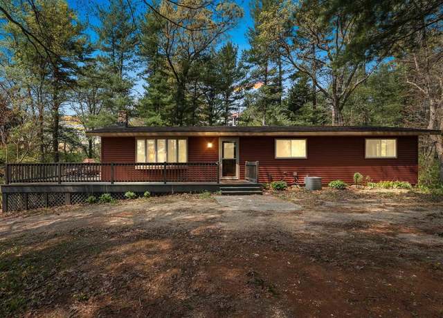 Property at N5275 County Rd E, Ogdensburg, WI 54962, 3 beds, 1.5 baths