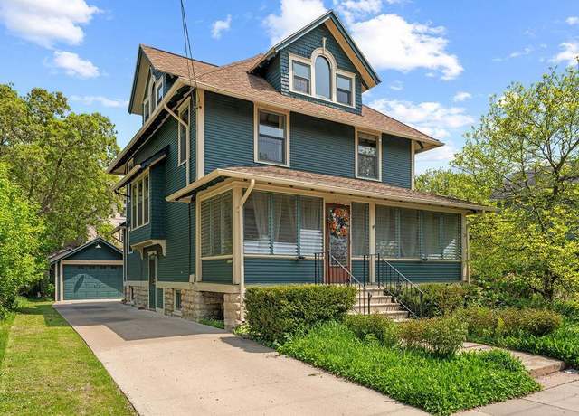 Property at 742 Franklin St, Oshkosh, WI 54901, 3 beds, 1.5 baths