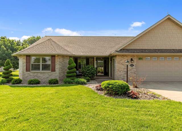 Property at 4207 Lost Dauphin Rd, De Pere, WI 54115, 3 beds, 2.5 baths