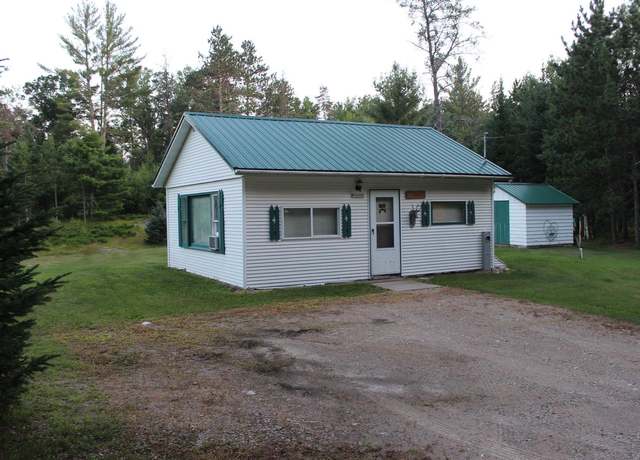 Property at W10305 Chateau Dr, Dunbar, WI 54119, 1 bed, 1 bath