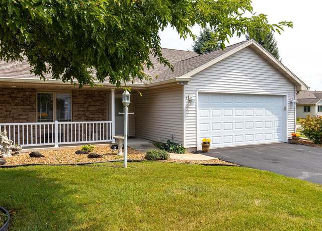 Property at 2770 Havenwood Dr Unit A, Oshkosh, WI 54904, 2 beds, 2 baths