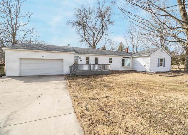 Property at 809 S Ridge Ln, Appleton, WI 54914, 3 beds, 3 baths