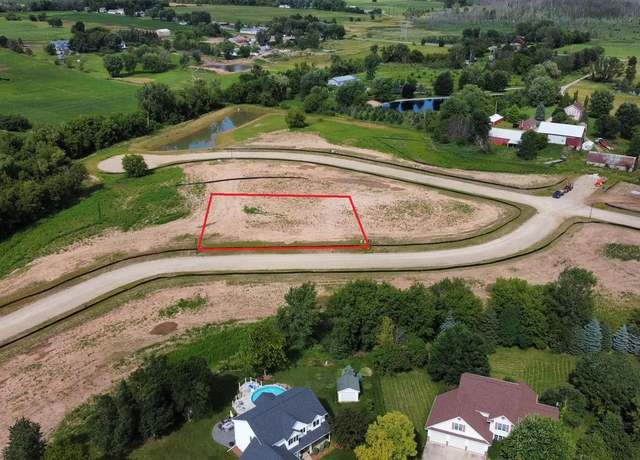 Property at W7020 Otis Dr, Greenville, WI 54942