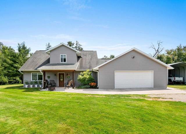 Property at W10559 Fox Ln, Crivitz, WI 54114, 3 beds, 2 baths