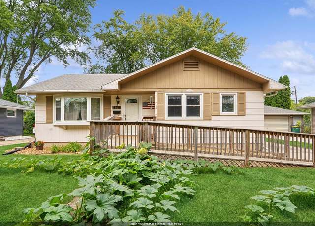 Property at 475 E Mcwilliams St, Fond Du Lac, WI 54935, 4 beds, 2 baths