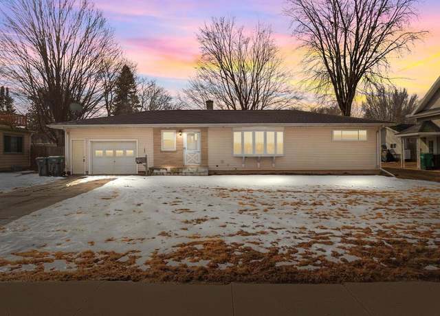 Property at 392 Broadway St, Berlin, WI 54923, 3 beds, 2 baths