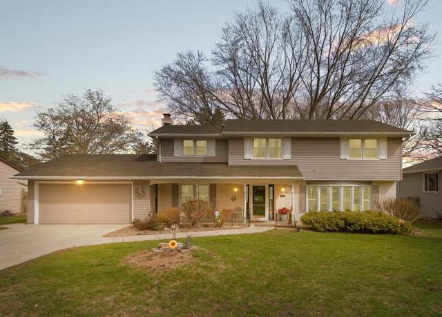 Property at 2685 Bittersweet Ave, Green Bay, WI 54301, 4 beds, 2.5 baths