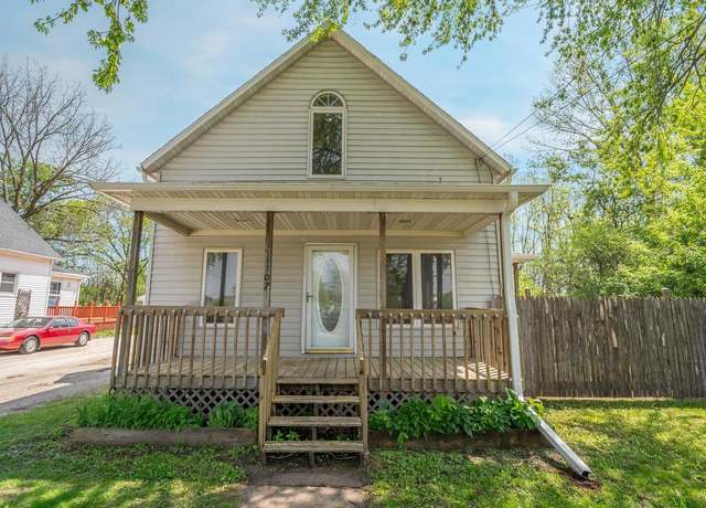 Property at 1102 New York Ave, North Fond Du Lac, WI 54937, 3 beds, 2 baths