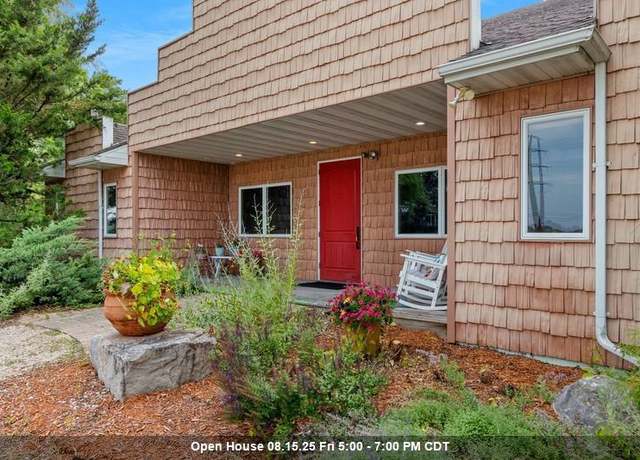 Property at 3899 Old Highway Rd, Sturgeon Bay, WI 54235, 4 beds, 4.5 baths