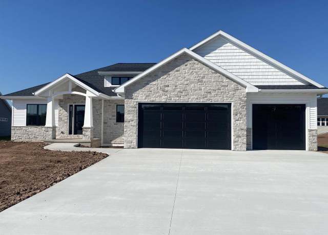 Property at 2429 Adrienne Ct, De Pere, WI 54115, 4 beds, 3 baths