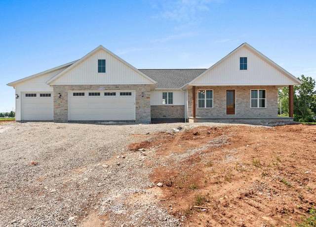 Property at N1290 Meadow Park Dr, Greenville, WI 54942, 3 beds, 2.5 baths