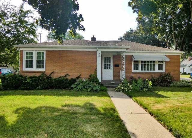 Property at 1100 4th St, De Pere, WI 54115, 3 beds, 2 baths