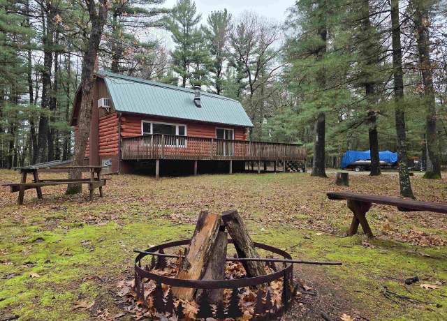 Property at N3809 Deer Path, Hancock, WI 54943, 3 beds, 2.5 baths