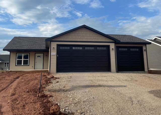 Property at 2060 Red Fox Ln, Kaukauna, WI 54130, 2 beds, 2 baths