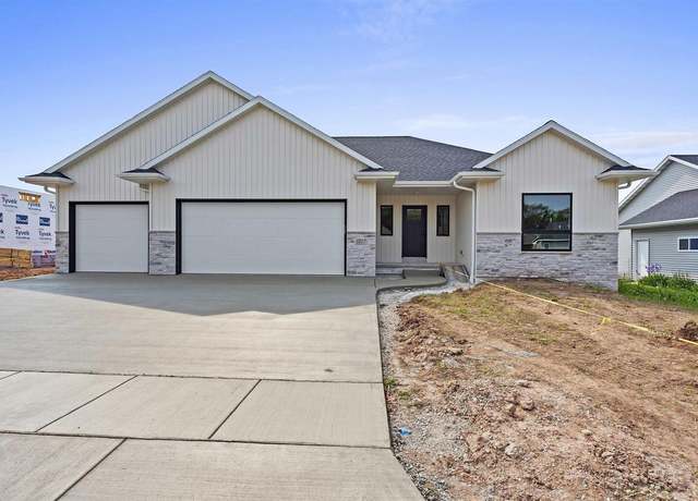 Property at 1217 Bay Mist Dr, Green Bay, WI 54311, 3 beds, 2 baths