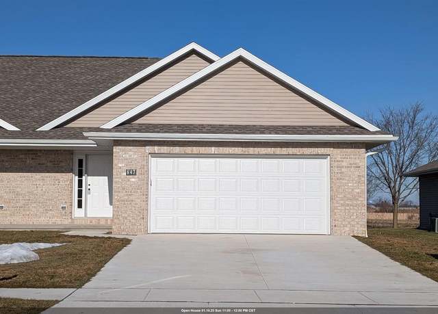 Property at 847 Killarny Trl, De Pere, WI 54115, 2 beds, 2 baths