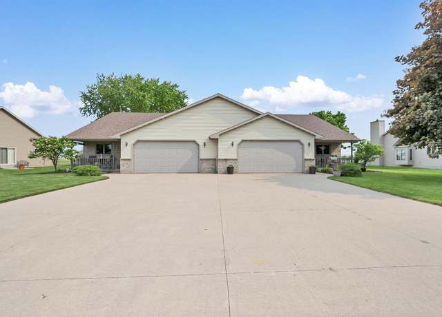 Property at 974 Broadway St, Wrightstown, WI 54180, 4 beds, 2.5 baths