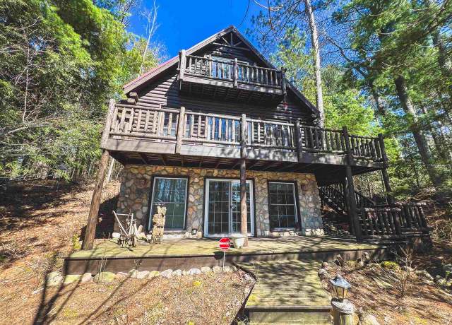 Property at 17801 E Wheeler Lake Ln, Lakewood, WI 54138, 2 beds, 3 baths