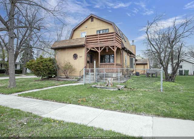 Property at 147 N James St, Kimberly, WI 54136, 3 beds, 1.5 baths