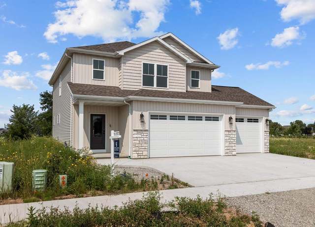Property at 3606 E Golden Gate Dr, Appleton, WI 54913, 3 beds, 2.5 baths