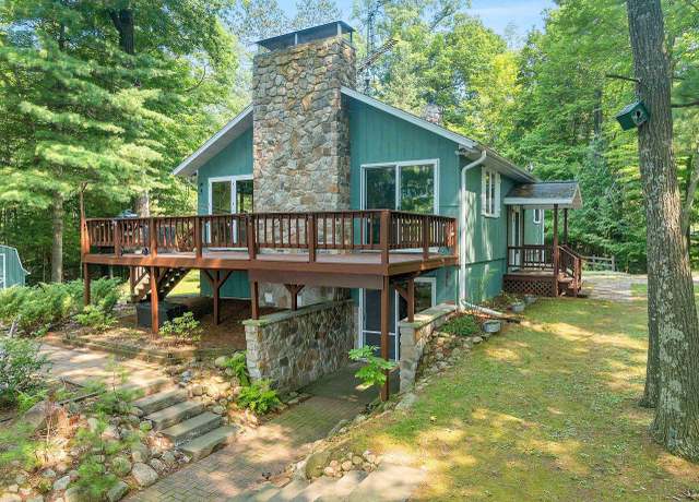 Property at 17890 W Wheeler Lake Ln, Lakewood, WI 54138, 3 beds, 2 baths