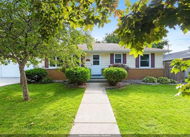 Property at 1312 N Viola St, Appleton, WI 54911, 3 beds, 1 bath