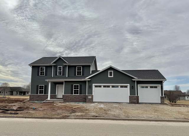 Property at 1430 Birch Hill Ln, Shawano, WI 54166, 4 beds, 2.5 baths