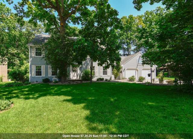 Property at 2839 Newberry Ave, Green Bay, WI 54302, 4 beds, 3.5 baths