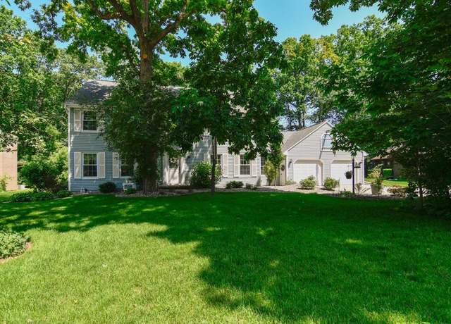 Property at 2839 Newberry Ave, Green Bay, WI 54302, 4 beds, 3.5 baths