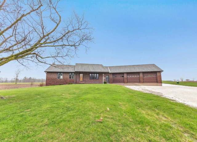 Property at 3678 Phillips Rd, Green Bay, WI 54311, 3 beds, 3 baths