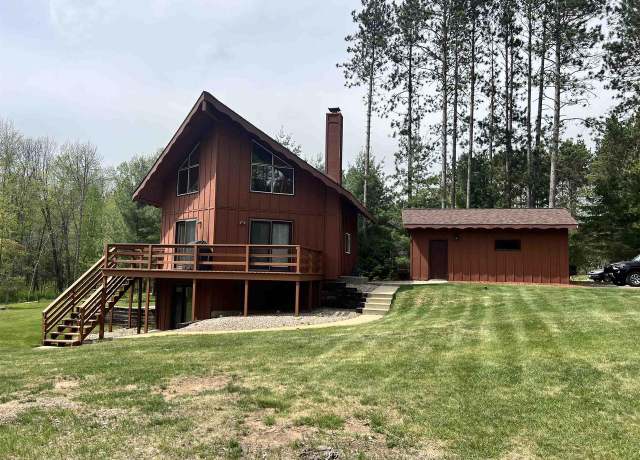 Property at N3437 Covered Bridge Rd, Waupaca, WI 54981, 4 beds, 2 baths