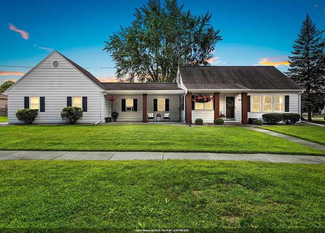 Property at 1015 Stevens St, De Pere, WI 54115, 3 beds, 2 baths