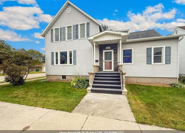 Property at 2009 Sherman St, Marinette, WI 54143, 5 beds, 2 baths