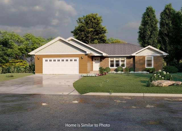 Property at 1633 Frontier Rd, Luxemburg, WI 54217, 3 beds, 2 baths