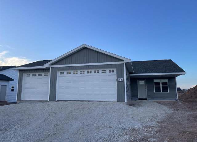 Property at 2022 White Dove Ln, Kaukauna, WI 54130, 2 beds, 2 baths