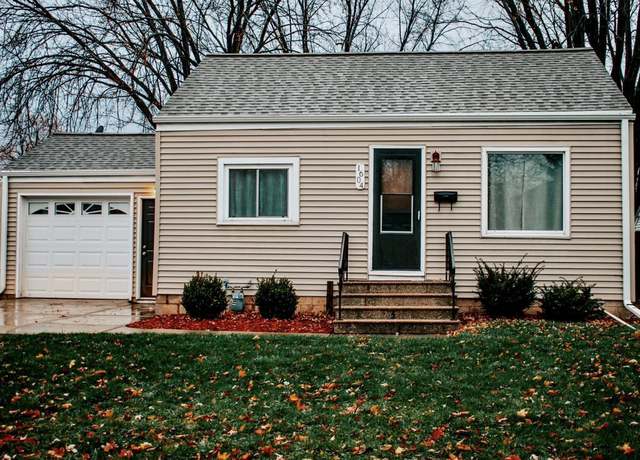 Photo of 1604 10th Ave, Green Bay, WI 54304