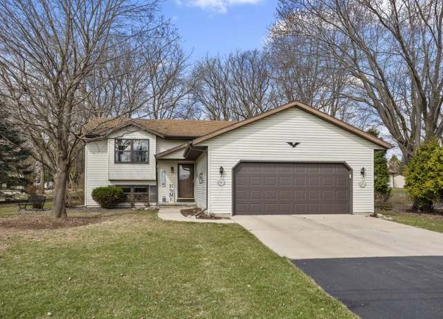 Property at N419 Mayflower Dr, Appleton, WI 54914, 3 beds, 2 baths