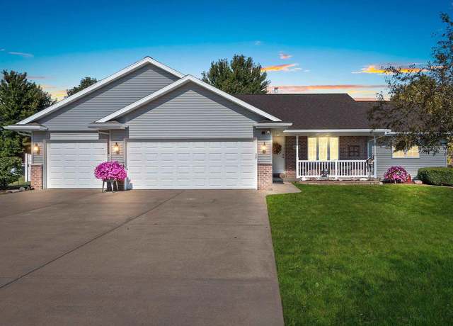 Property at 2236 Nick Ln, De Pere, WI 54115, 3 beds, 3.5 baths