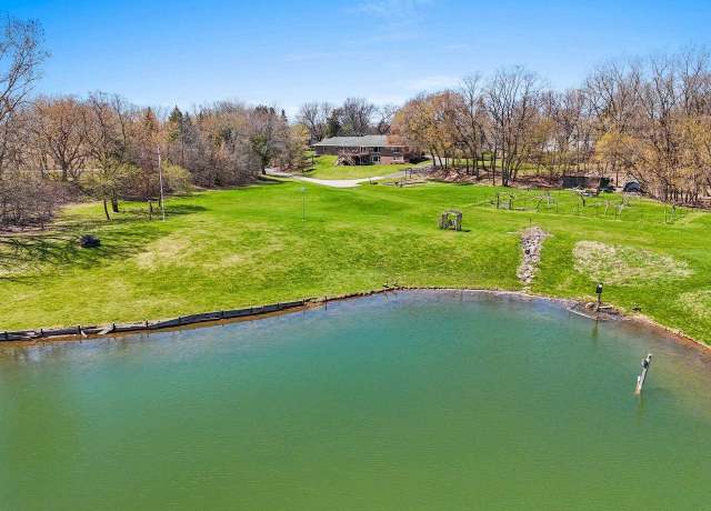 Property at 3199 Humboldt Rd, Green Bay, WI 54311, 4 beds, 3 baths